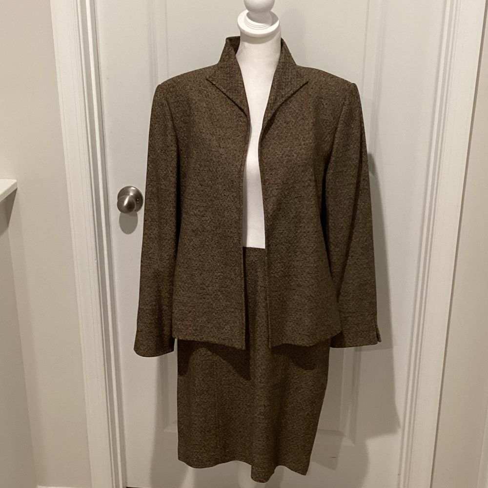 Vintage Liz Claiborne First Issue Brown Skirt Suit Set Size 10 Quiet Luxury
